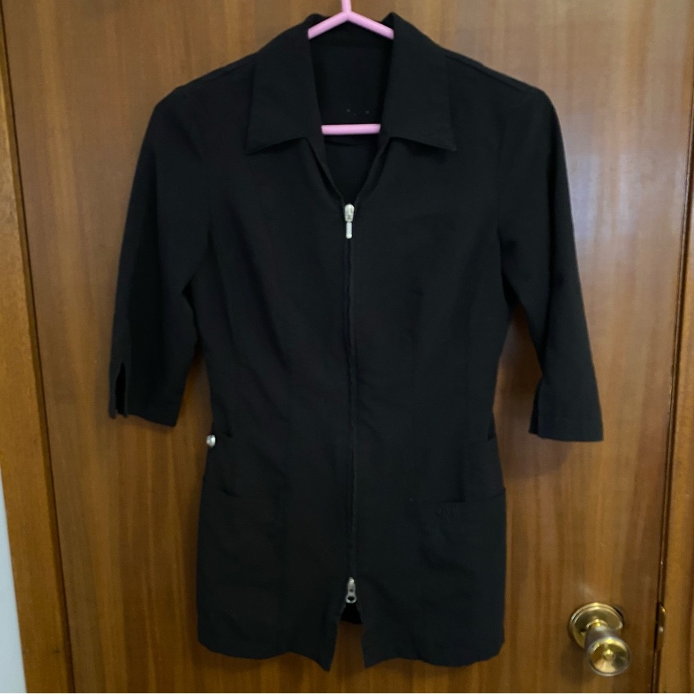 Accuwear Excel Black Esthetics Half Sleeve Zip Up Scrub Uniform Top with Pockets